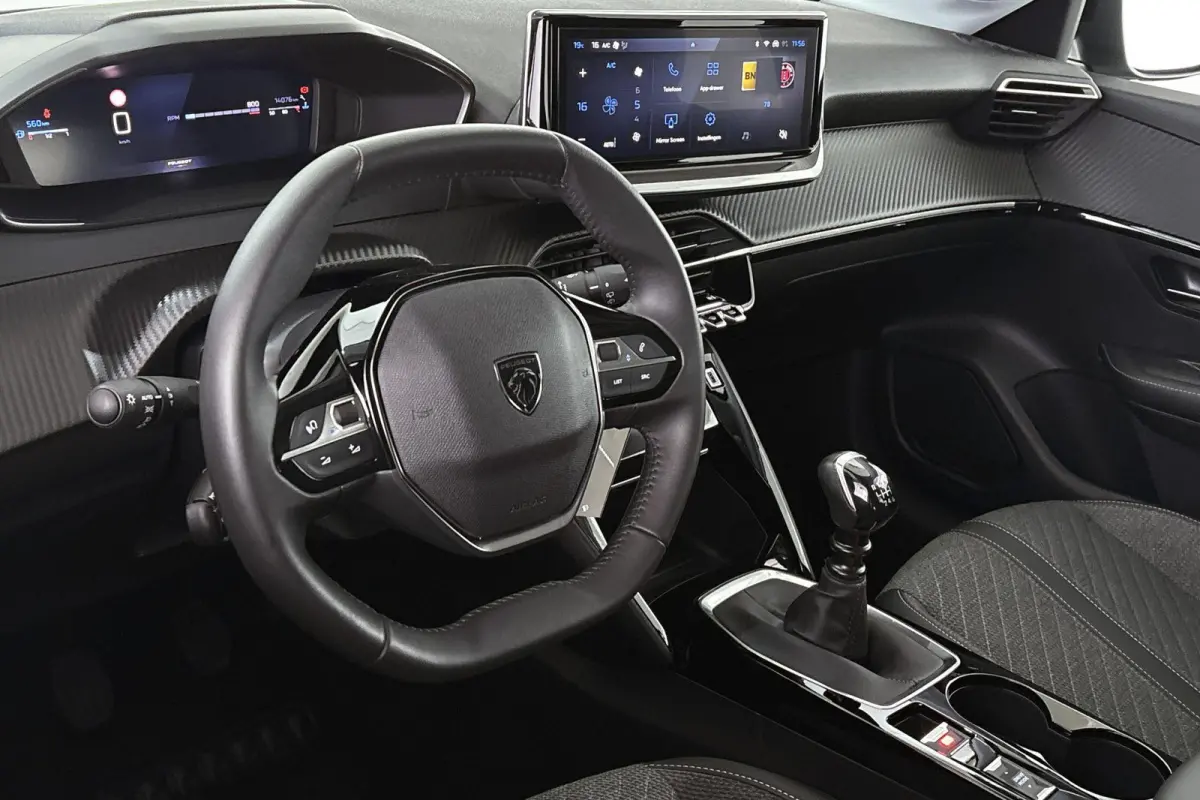 1.2 PureTech 100 Allure Apple CarPlay Climate Control