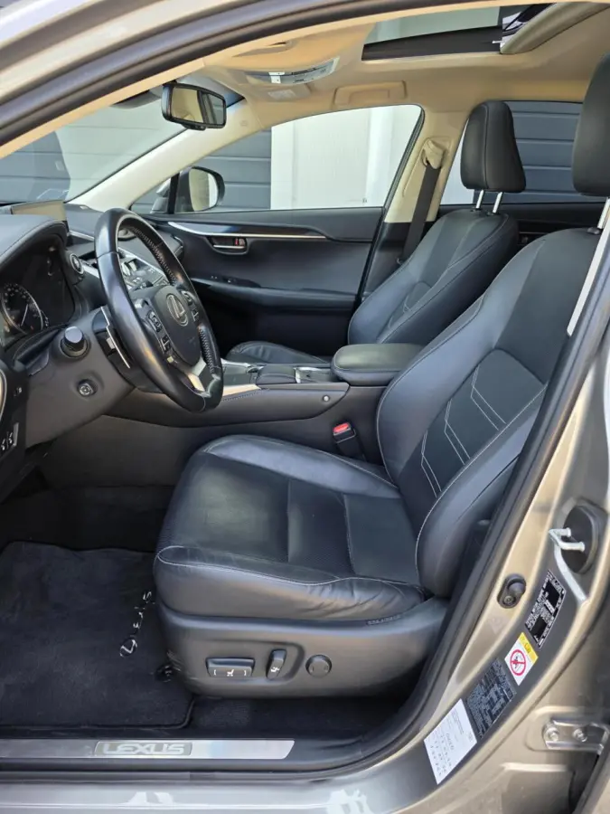 300h AWD President Line 2019 facelift