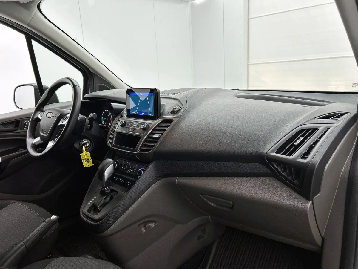 1.5 EcoBlue Automaat L2 Trend Navigatie Airco Parkeersensoren Cruise Control 3Zits Camera DAB+