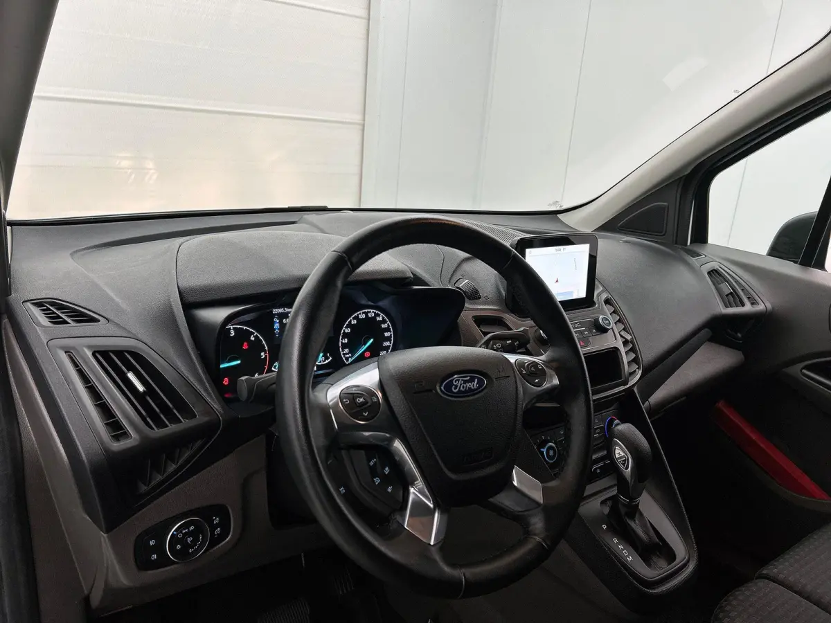1.5 EcoBlue Automaat L2 Trend Navigatie Airco Parkeersensoren Cruise Control 3Zits Camera DAB+