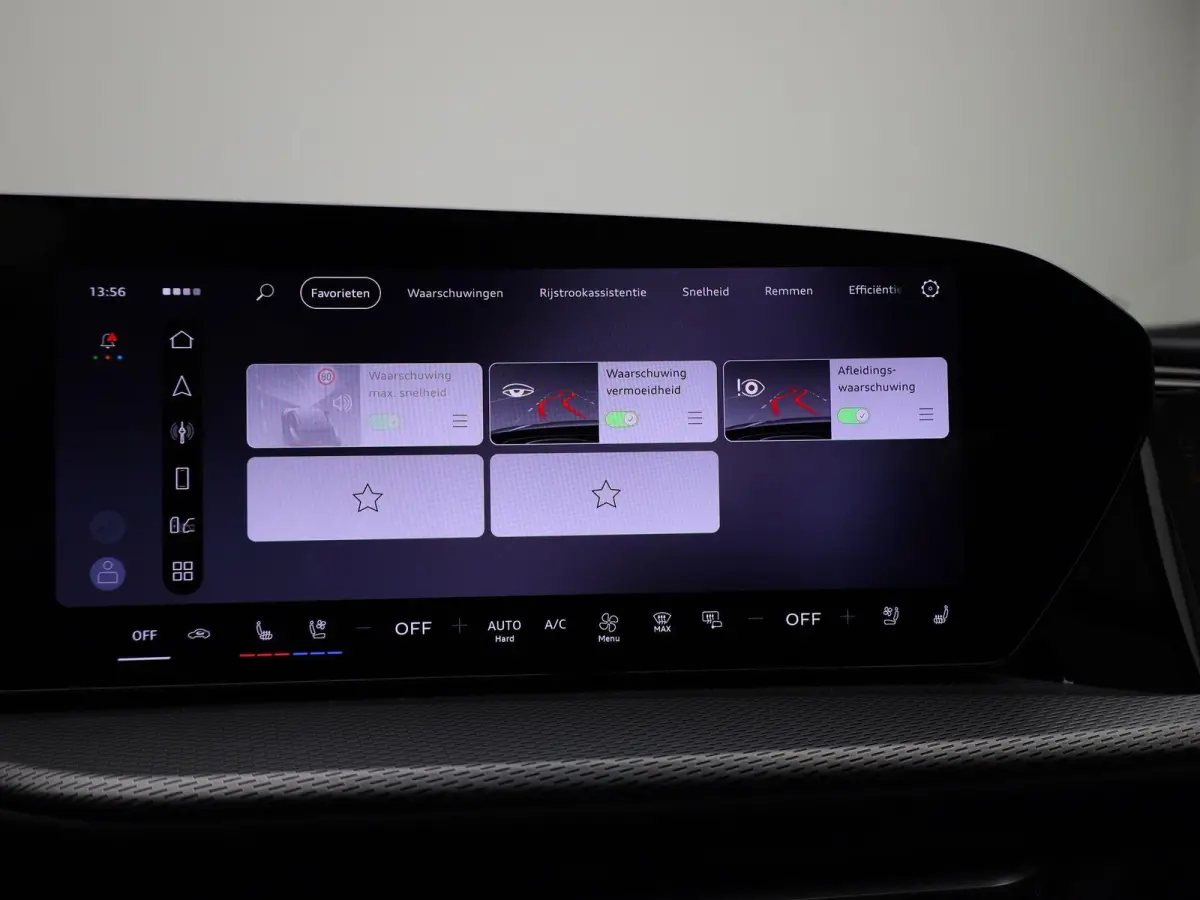 2.0 TFSI e-hybrid quattro S edition Competition Navigatie | Panorama Glasdak | Trekhaak | 21" Lm Velgen | Stoelventilatie | B&O | Airco