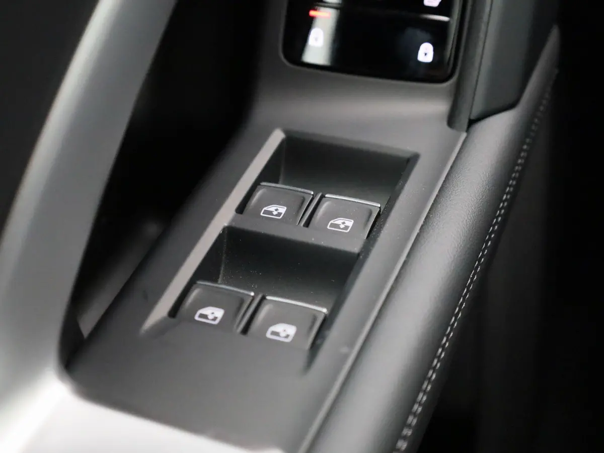 2.0 TFSI e-hybrid quattro S edition Competition Navigatie | Panorama Glasdak | Trekhaak | 21" Lm Velgen | Stoelventilatie | B&O | Airco
