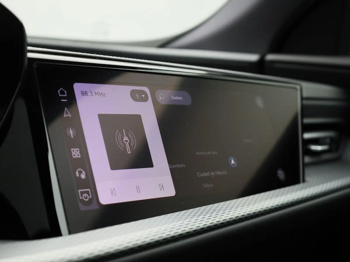 2.0 TFSI e-hybrid quattro S edition Competition Navigatie | Panorama Glasdak | Trekhaak | 21" Lm Velgen | Stoelventilatie | B&O | Airco