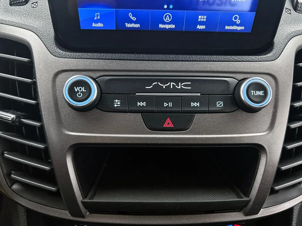 1.5 EcoBlue L2 Trend Automaat Navigatie Airco Parkeersensoren Cruise Control 3Zits Camera DAB+