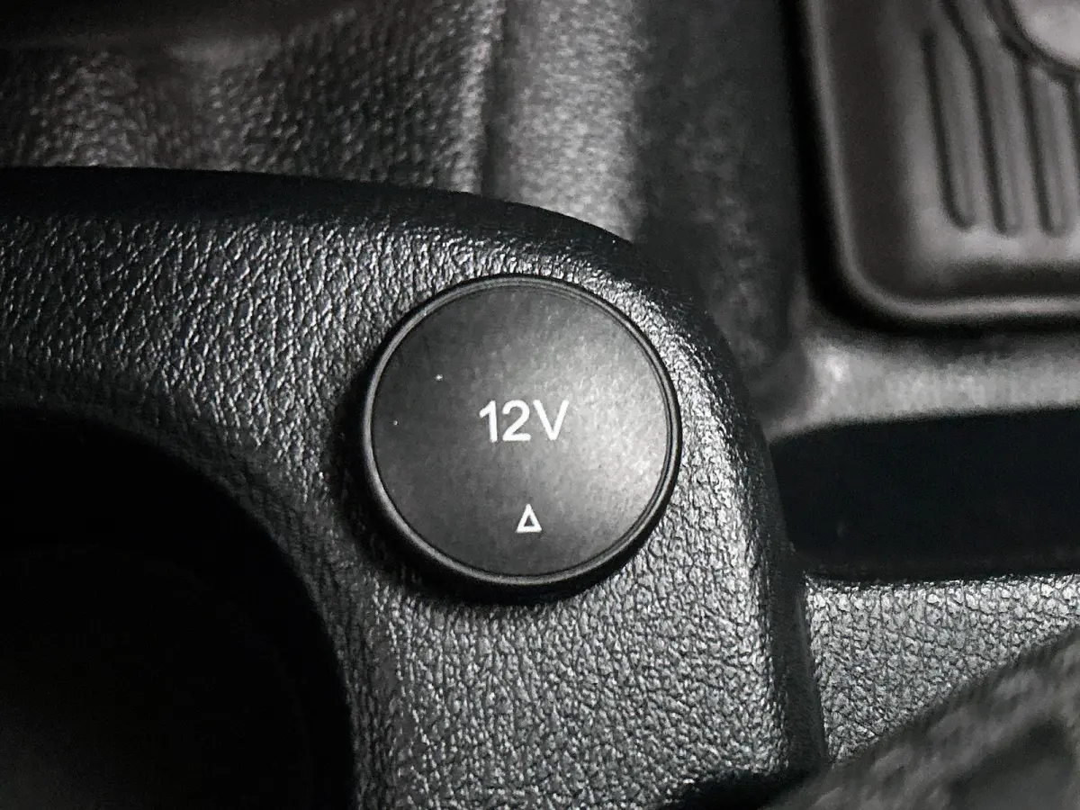 1.5 EcoBlue L2 Trend Automaat Navigatie Airco Parkeersensoren Cruise Control 3Zits Camera DAB+