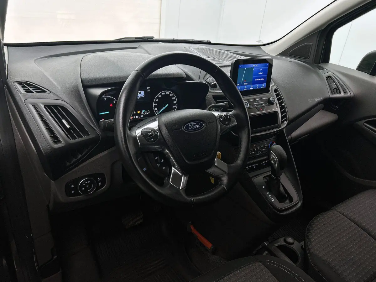 1.5 EcoBlue L2 Trend Automaat Navigatie Airco Parkeersensoren Cruise Control 3Zits Camera DAB+
