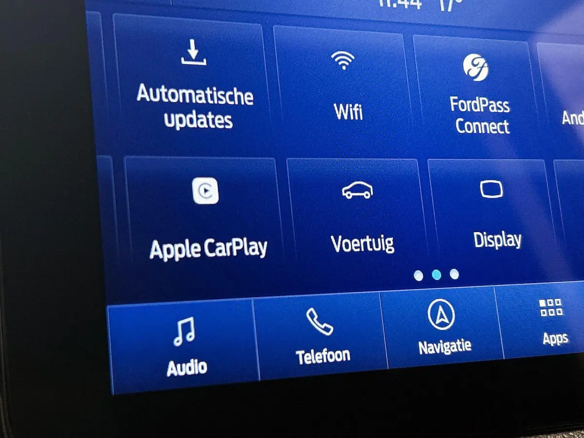 1.5 EcoBlue L2 Trend Automaat Navigatie Airco Parkeersensoren Cruise Control 3Zits Camera DAB+