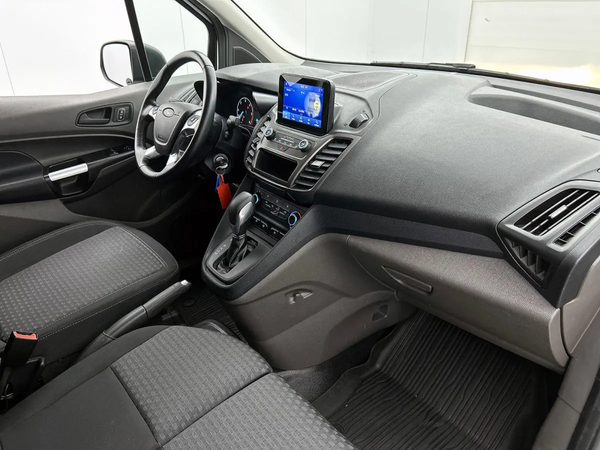 1.5 EcoBlue Automaat L2 Trend Navigatie Airco Parkeersensoren Cruise Control Camera