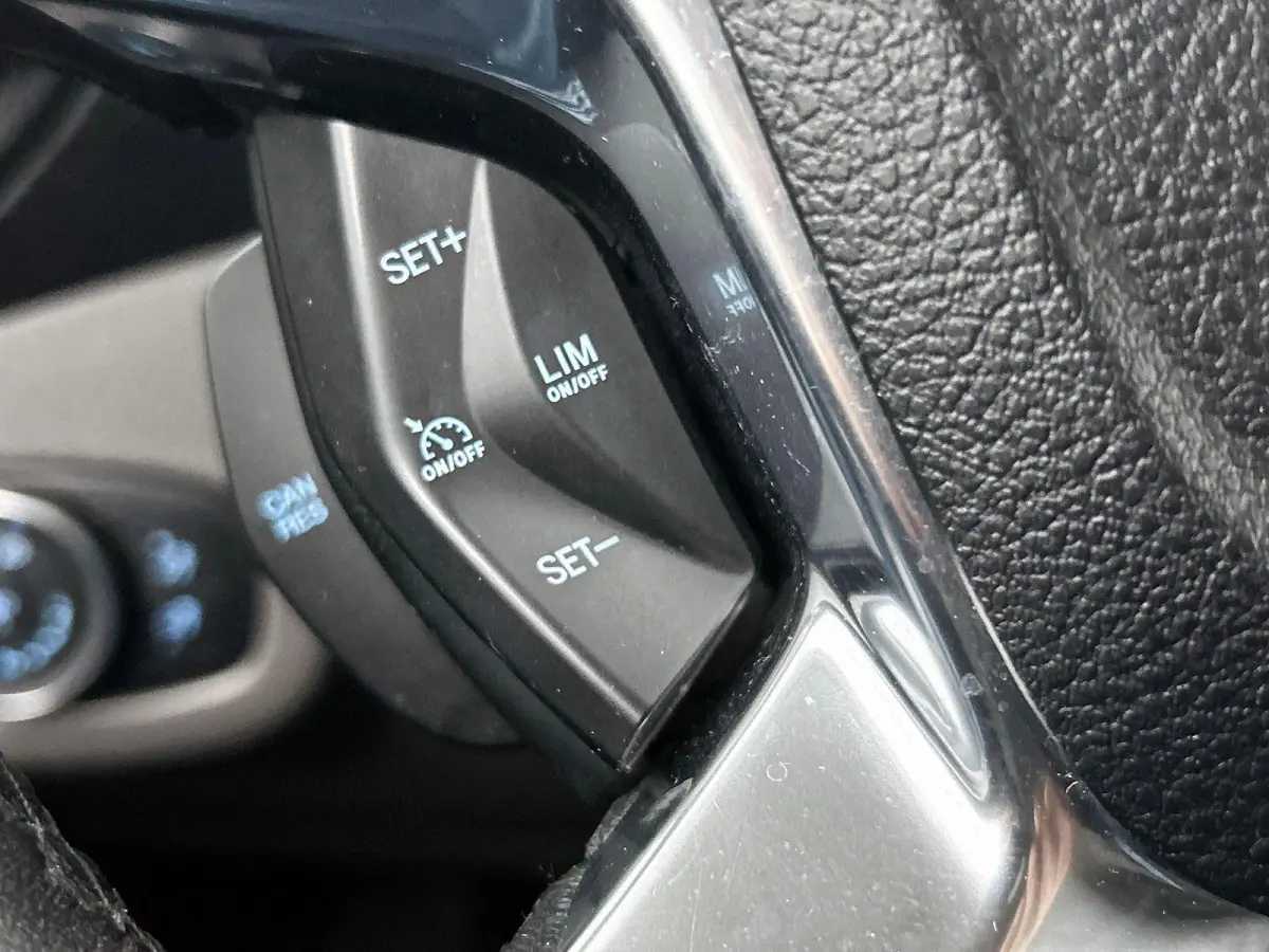 1.5 EcoBlue Automaat L2 Trend Navigatie Airco Parkeersensoren Cruise Control Camera