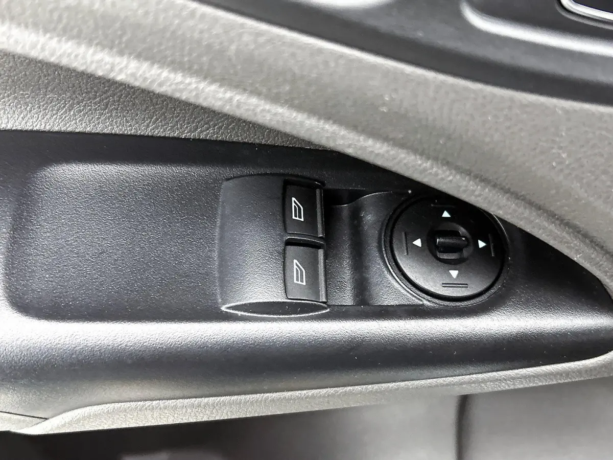 1.5 EcoBlue Automaat L2 Trend Navigatie Airco Parkeersensoren Cruise Control Camera