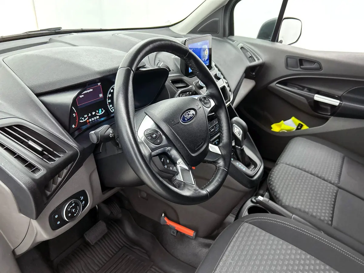 1.5 EcoBlue Automaat L2 Trend Navigatie Airco Parkeersensoren Cruise Control Camera