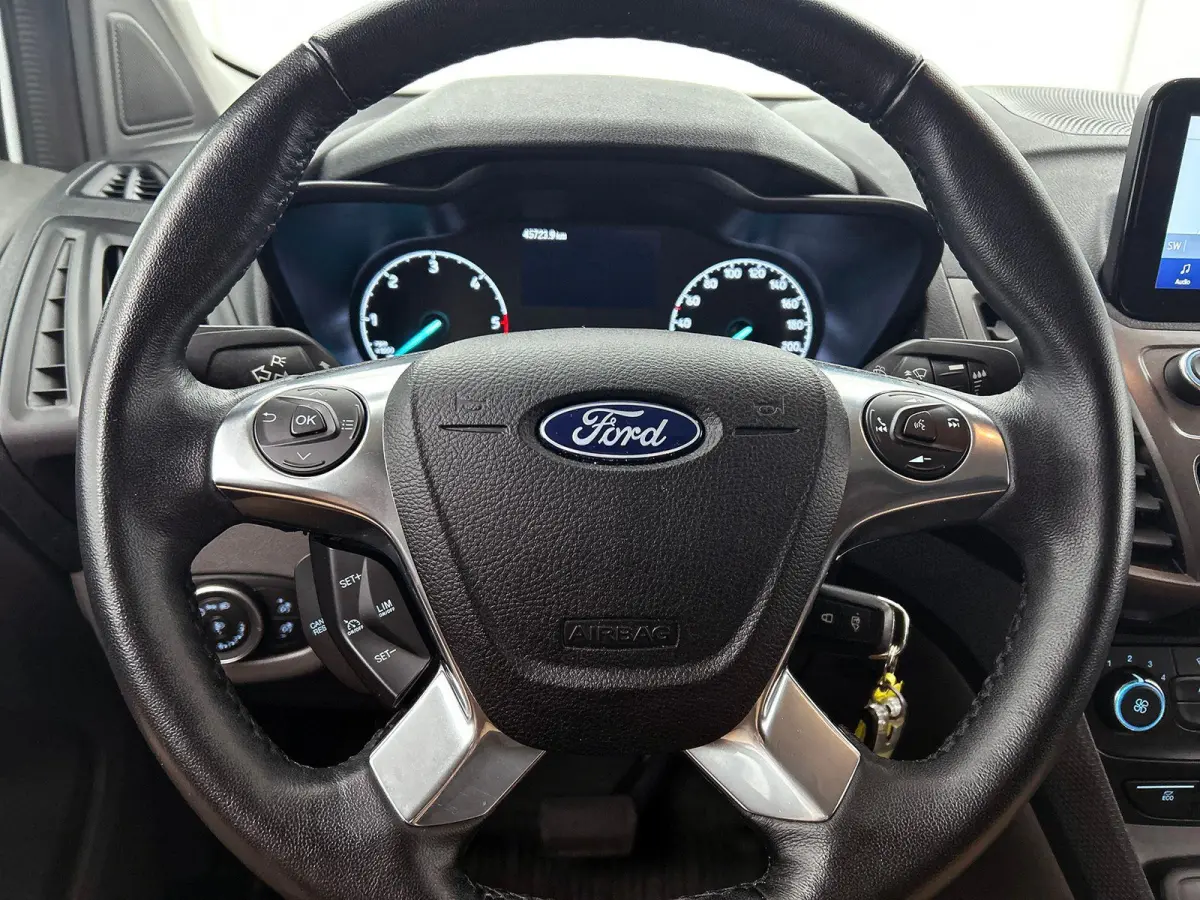 1.5 EcoBlue Automaat L2 Trend Navigatie Airco Parkeersensoren Cruise Control 3Zits Camera DAB+