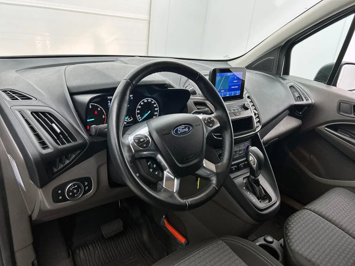 1.5 EcoBlue Automaat L2 Trend Navigatie Airco Parkeersensoren Cruise Control 3Zits Camera DAB+
