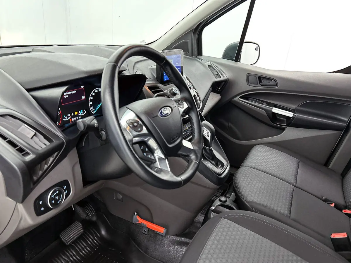 1.5 EcoBlue Automaat L2 Trend Navigatie Airco Parkeersensoren Cruise Control 3Zits Camera DAB+