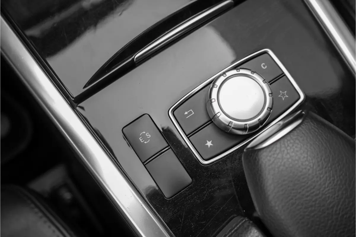 250 Ambition Elegance 7-Pers Leder LED Cruise