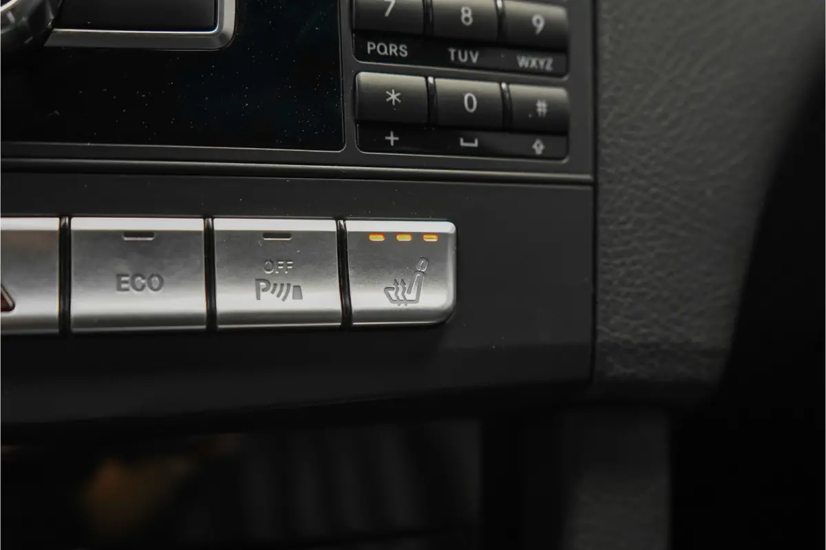 250 Ambition Elegance 7-Pers Leder LED Cruise