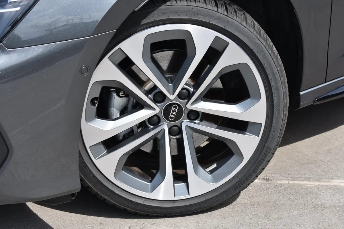 40 TFSI 245PK S-Tronic e S edition | Panoramadak | Sonos | Head-up display | Keyless entry | 18 inch |