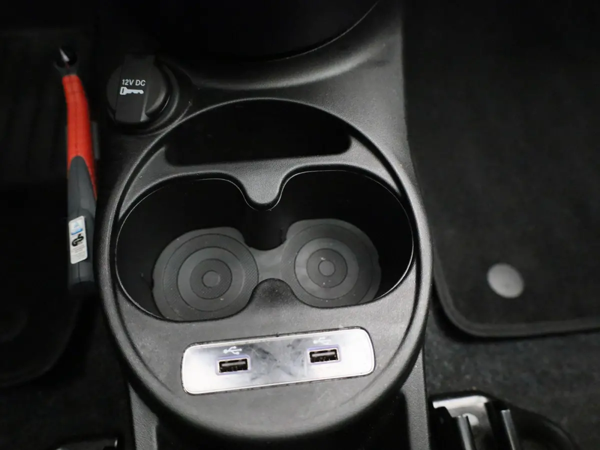 1.0 Hybrid Dolcevita | PANORAMADAK | HALF-LEDER | AIRCO