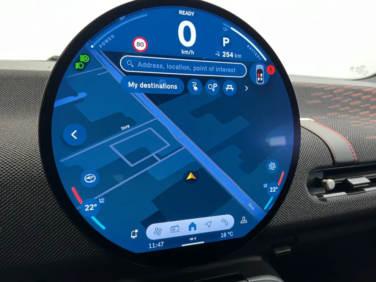 3-Deurs SE John Cooper Works M 54.2 kWh | SoH 97.1% | Navigatie/Android/Apple Carplay | LM Velgen 18" | Voorstoelen + Stuur Verwarmd | Elektrisch Glazen Panoramadak | Cruise Control | Airco 