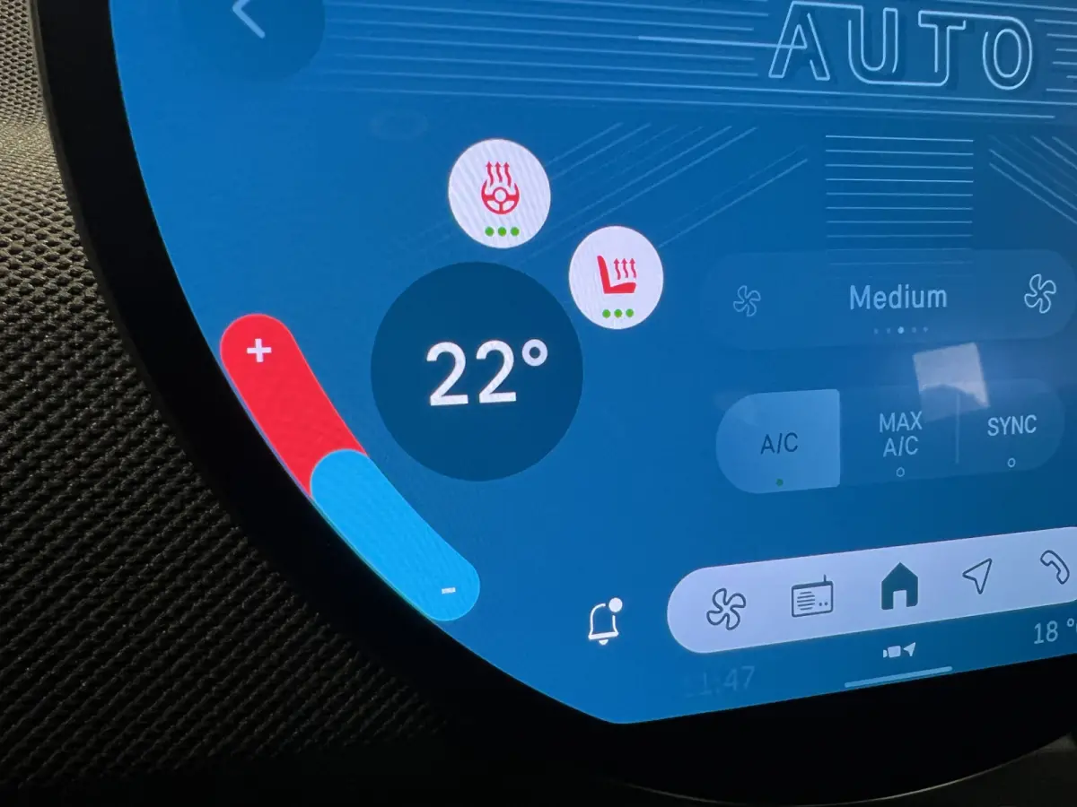3-Deurs SE John Cooper Works M 54.2 kWh | SoH 97.1% | Navigatie/Android/Apple Carplay | LM Velgen 18" | Voorstoelen + Stuur Verwarmd | Elektrisch Glazen Panoramadak | Cruise Control | Airco 
