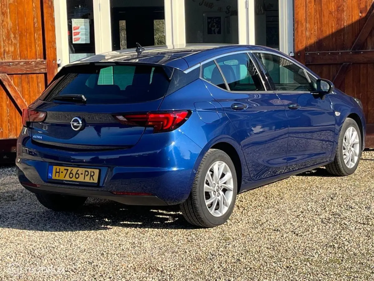 1.2 Elegance met nieuwe distributie en motor