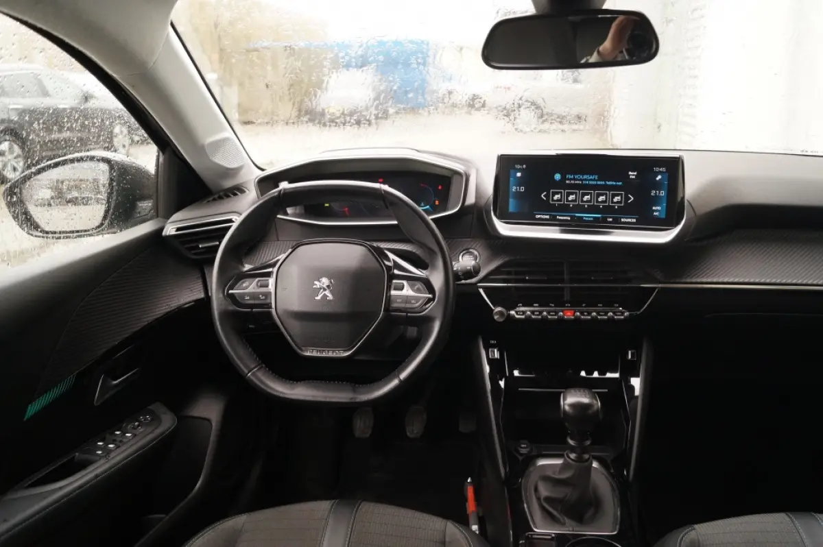 1.2 PureTech Allure -NAVI-ECC-PDC-CRUISE-