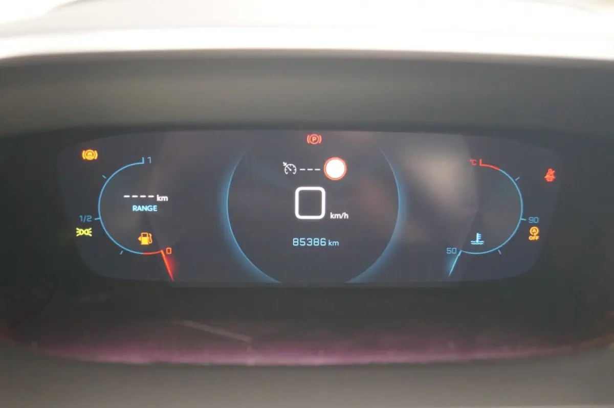 1.2 PureTech Allure -NAVI-ECC-PDC-CRUISE-