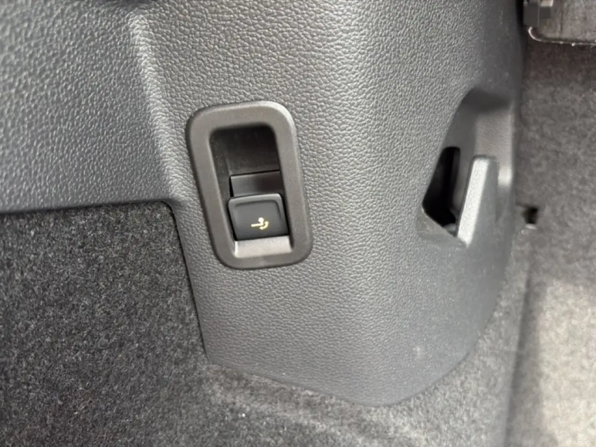 1.5 eTSI DSG STYLE TREKHAAK/ACC/LED/MEM/STOEL+STUURVERW/CARPLAY