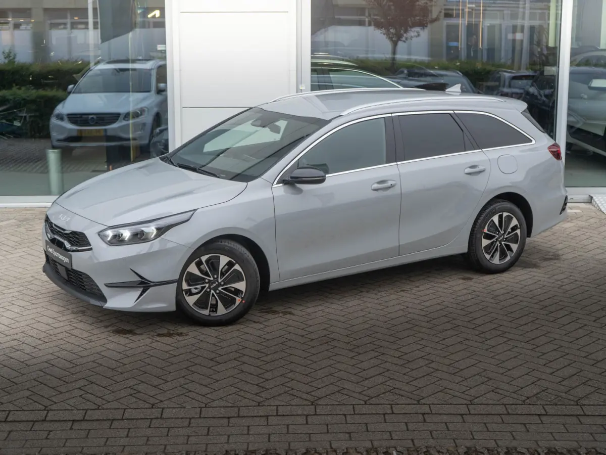 1.0 T-GDi MHEV Design Edition | Dode Hoek | Stoel & stuur-verwarming | JBL | PDC voor & achter