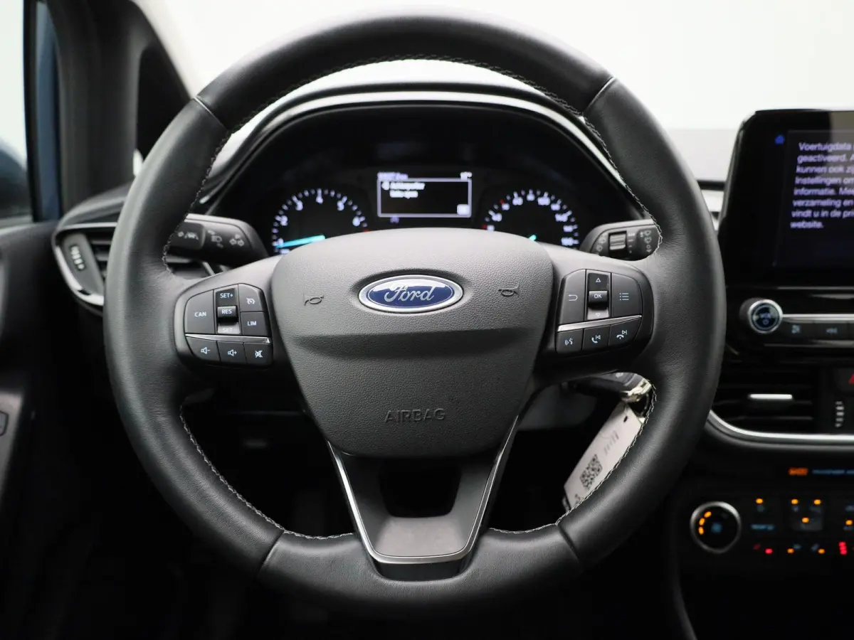 1.0i EcoBoost 70kW Connected | Trekhaak | Dealer Onderhouden | Stoel- & Stuurverwarming | Airco |
