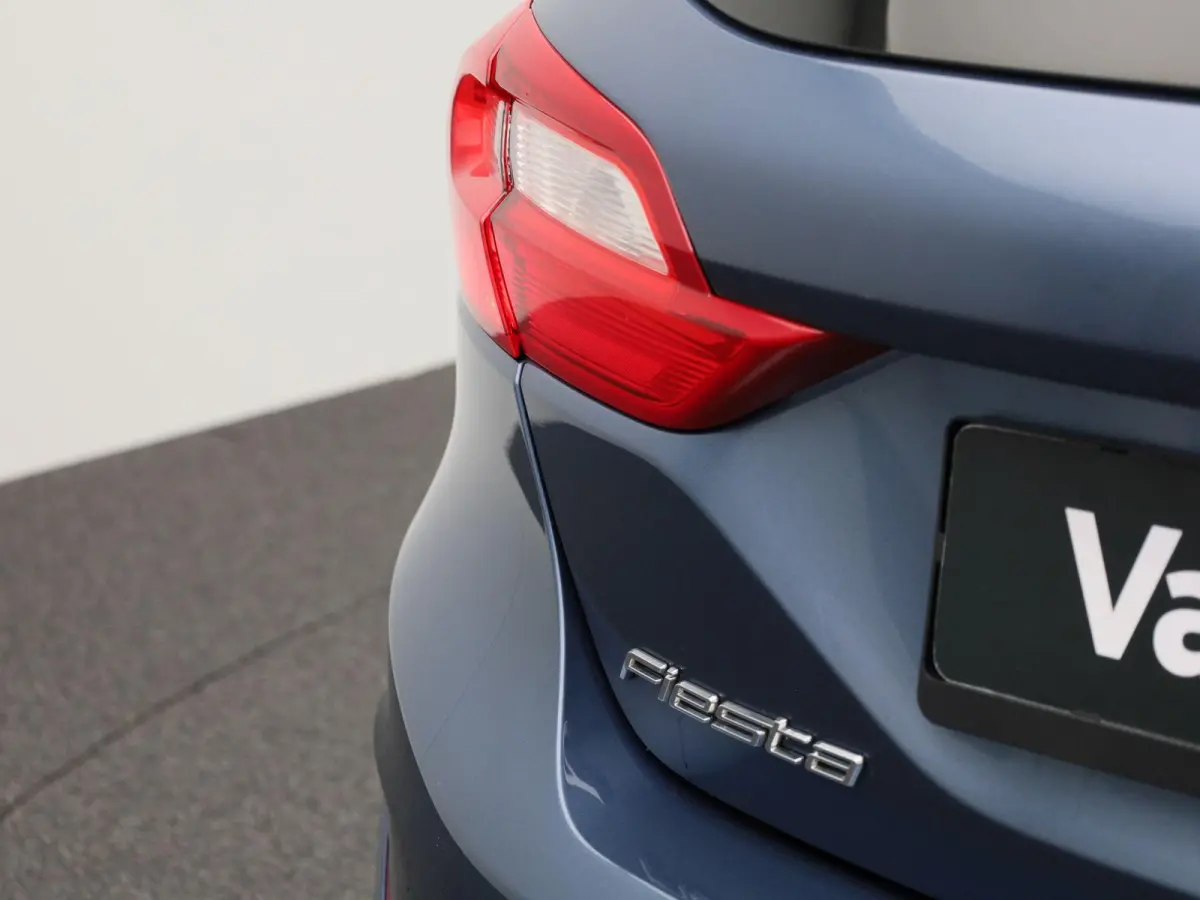 1.0i EcoBoost 70kW Connected | Trekhaak | Dealer Onderhouden | Stoel- & Stuurverwarming | Airco |