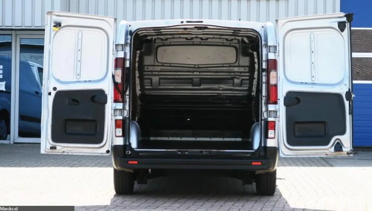 bestel 2.0 dCi 130 T30 L2H1 Work Edition