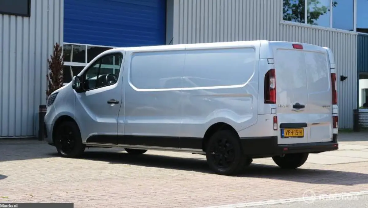 bestel 2.0 dCi 130 T30 L2H1 Work Edition