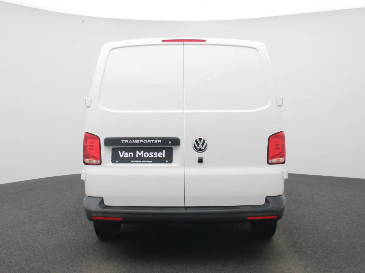 2.0 TDI L1H1 150PK | Automaat | Airco | DAB+ | Achteruitrijcamera | App-Connect | Cruise Control | Parkeersensoren Achter | Multifunctioneel Stuurwiel |