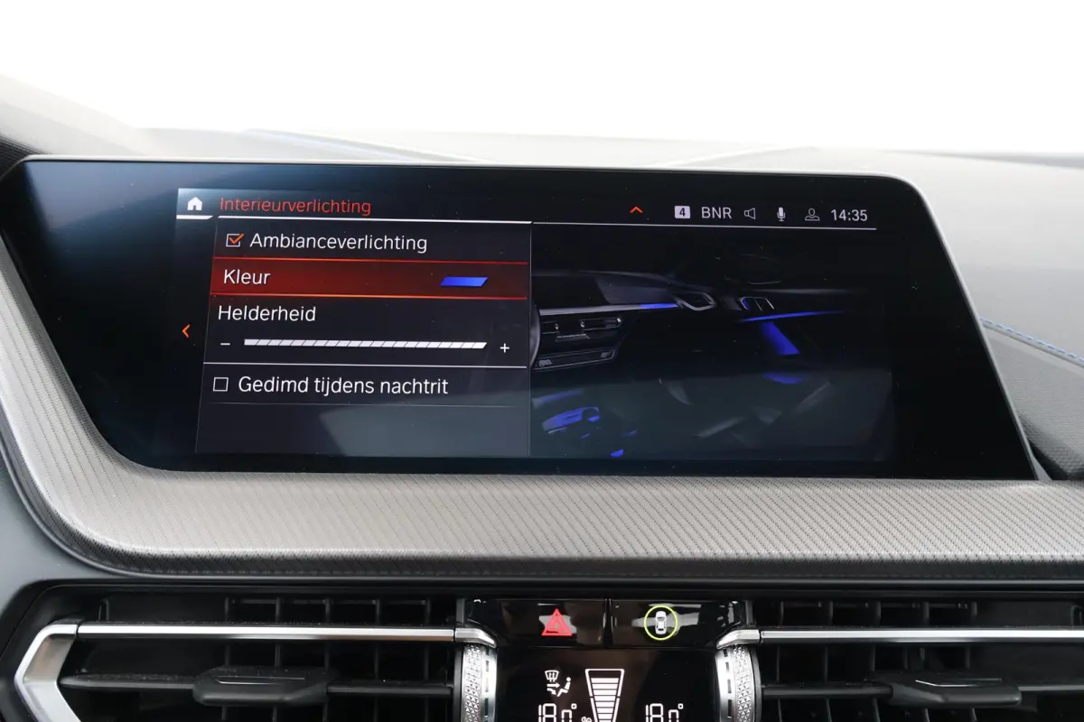 218i Business Edition | M-Sport Pakket | Hifi | PDC | 18'' LM | Pano Dak | Climate Control |