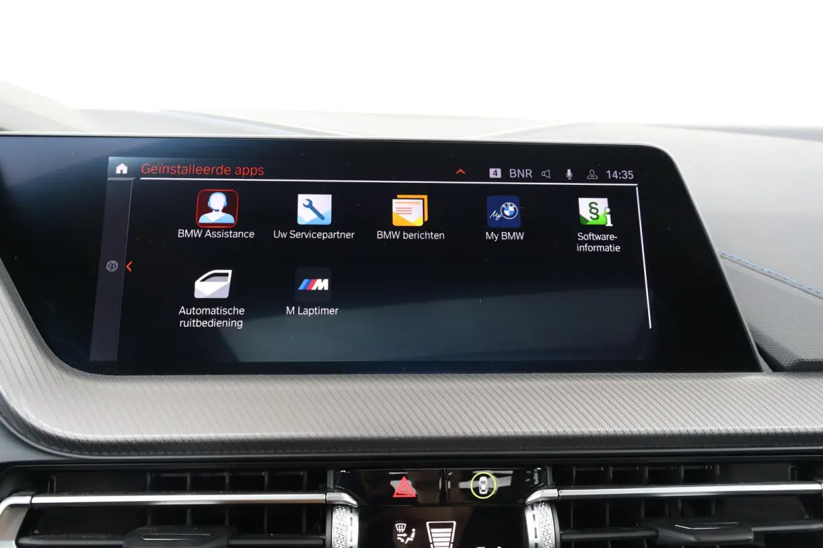 218i Business Edition | M-Sport Pakket | Hifi | PDC | 18'' LM | Pano Dak | Climate Control |