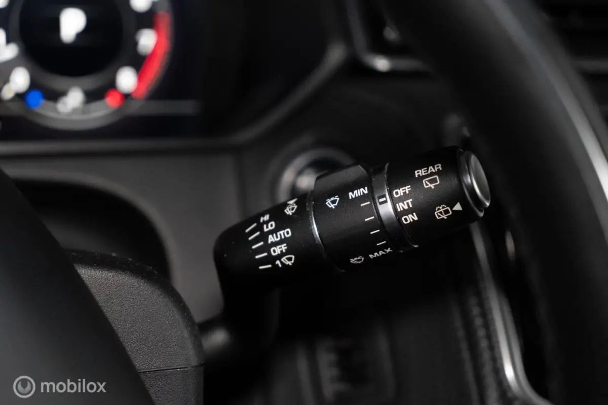 2.0 P250 Turbo AWD R-Dynamic SE