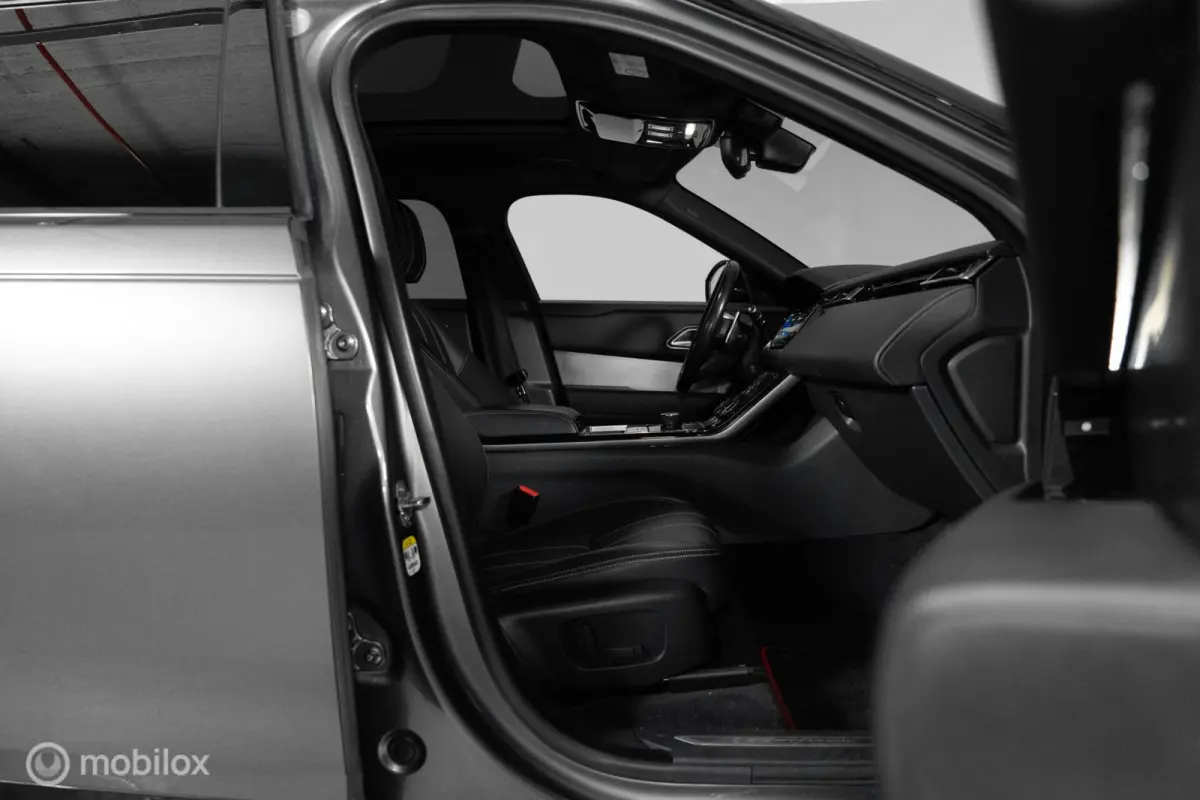 2.0 P250 Turbo AWD R-Dynamic SE
