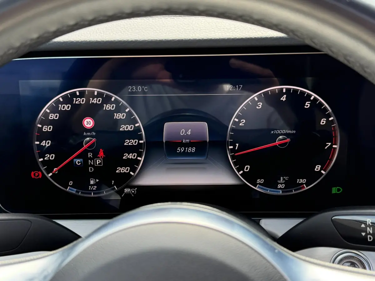 200 Premium Plus AMG-Pakket l PANO