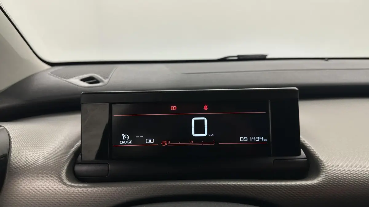 1.2 PureTech Feel CARPLAY CRUISE NAVIGATIE ECC.