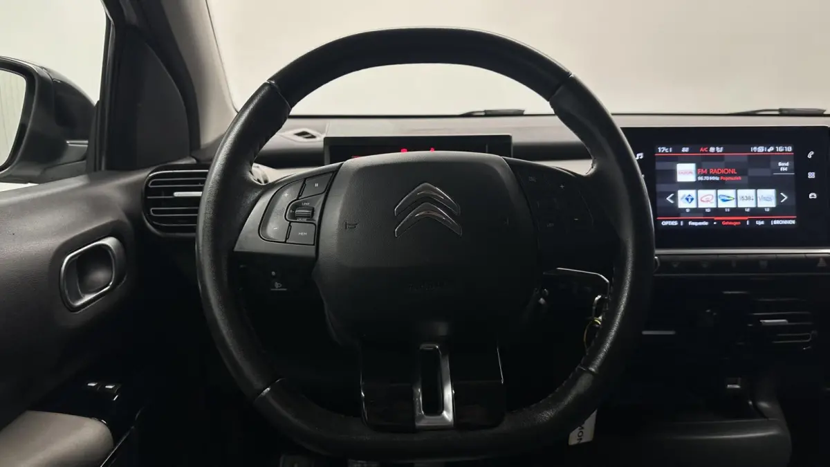 1.2 PureTech Feel CARPLAY CRUISE NAVIGATIE ECC.