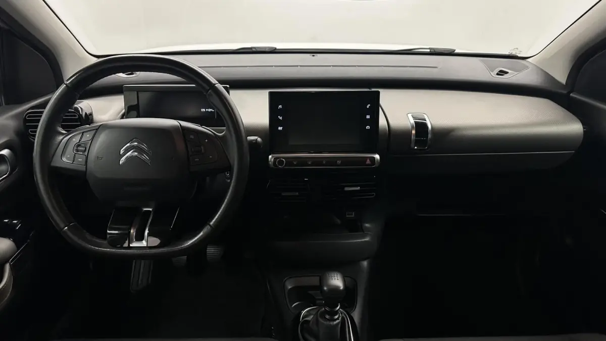 1.2 PureTech Feel CARPLAY CRUISE NAVIGATIE ECC.