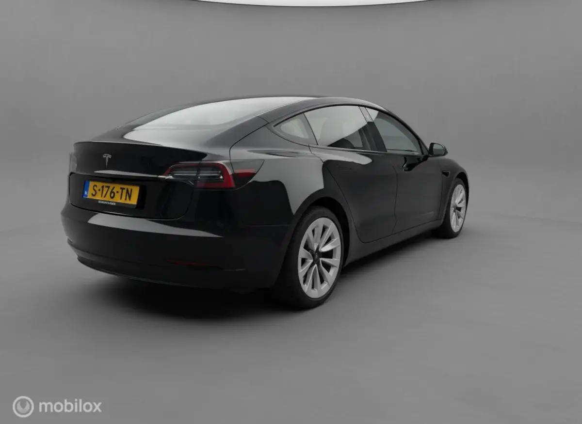 RWD Standard Plus 60 kWh LFP | SOH 89,4% | BTW-auto | AMD Ryzen | Warmtepomp | APK 04/2027