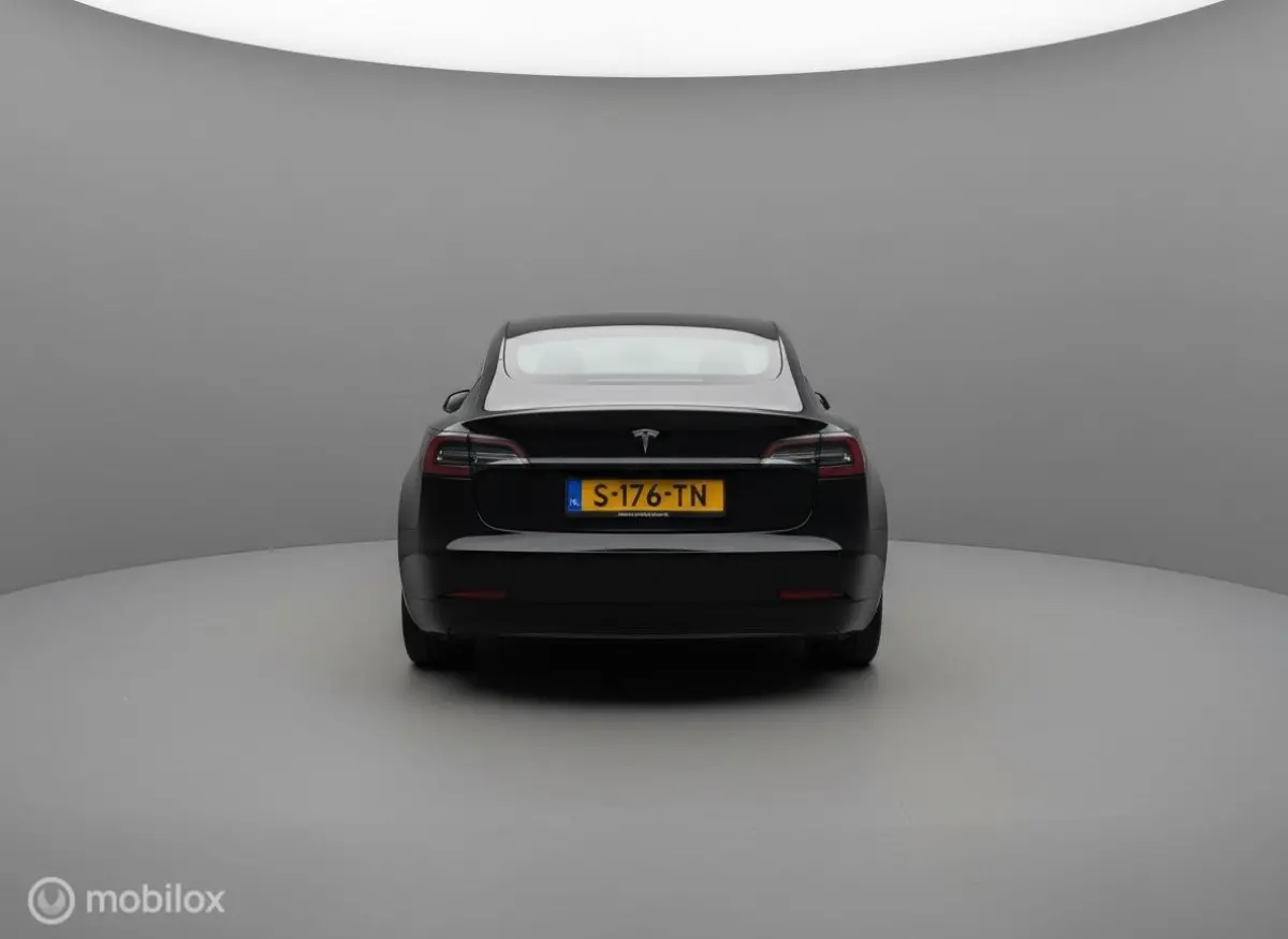RWD Standard Plus 60 kWh LFP | SOH 89,4% | BTW-auto | AMD Ryzen | Warmtepomp | APK 04/2027