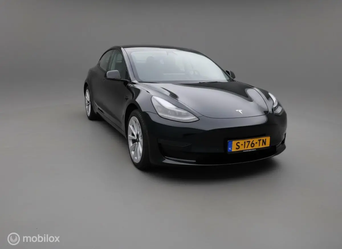 RWD Standard Plus 60 kWh LFP | SOH 89,4% | BTW-auto | AMD Ryzen | Warmtepomp | APK 04/2027