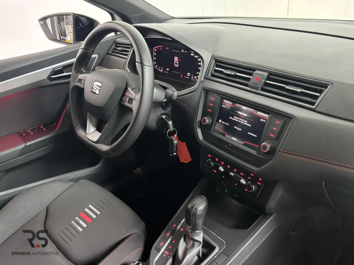 1.0 TSI 115 pk DSG FR Buss Intense | Navi | Virtual | Cruise | Camera | PDC | CarPlay | 18" | Clima | Org NL |