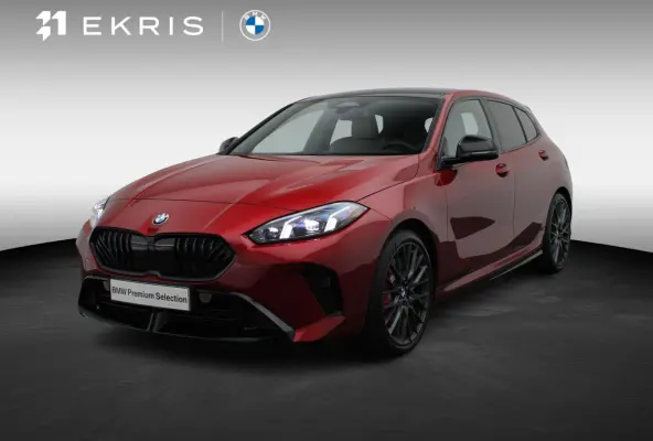 120 M Sportpakket Pro | Premium Pack | Stuurwielrand verwarmd | Driving Assistant | Harman Kardon | 19''