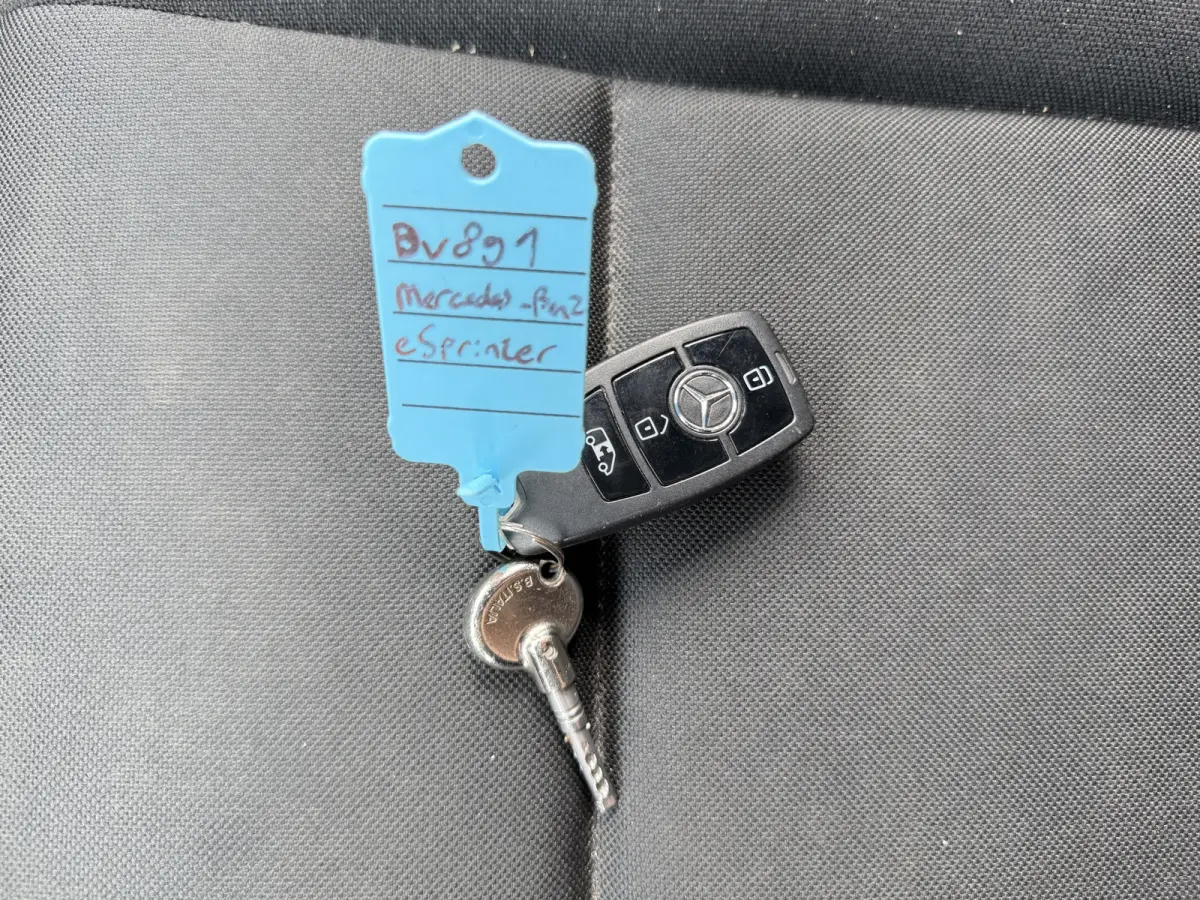 eSprinter L2H2 55 kWh L2H2 Elektrisch 168km WLTP 94% (SOH) Snelladen Laadkabel Climate Control Stoelverwarming
