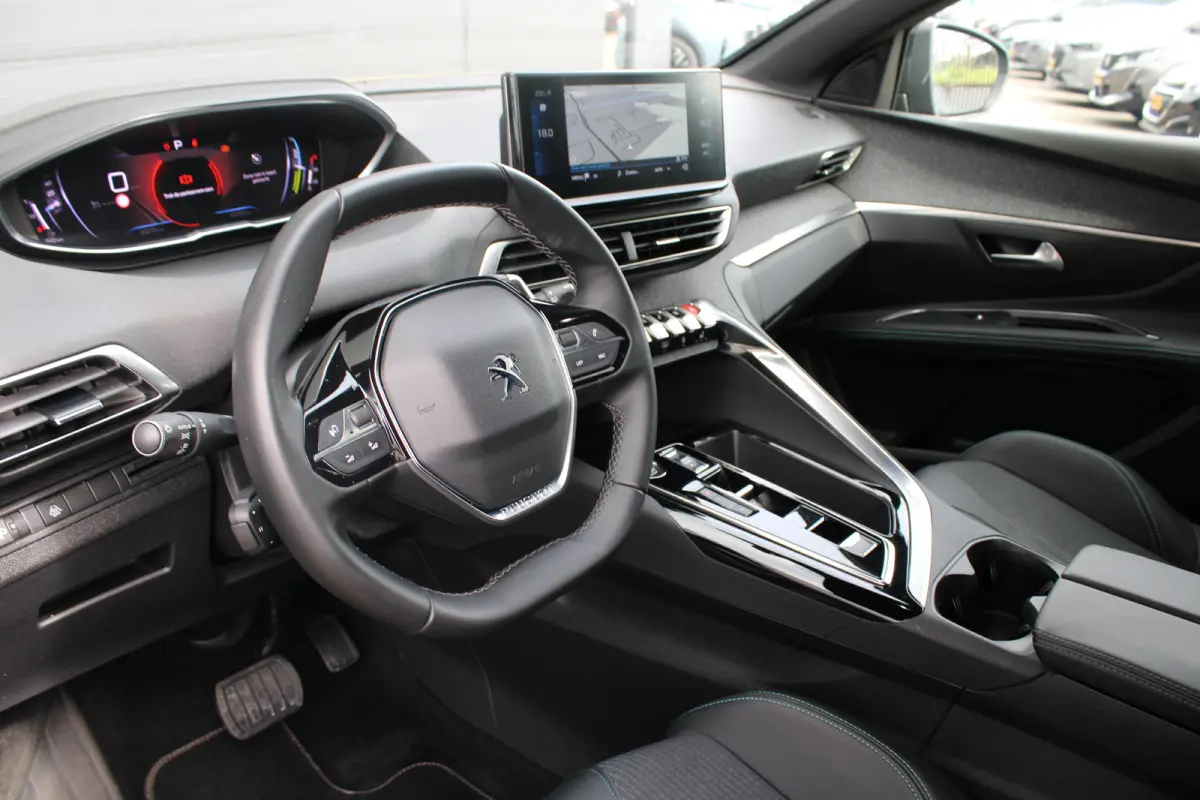 1.2 Hybrid 136 Allure Pack Business | Automaat | Navigatie | Camera | Mild Hybrid | Trekhaak | Apple carplay | 55.000km |