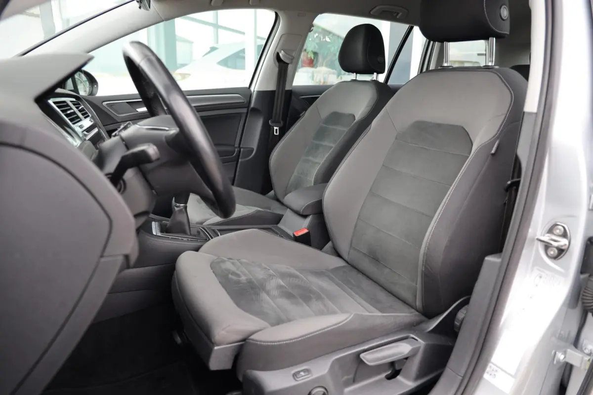 1.6 TDI Comfortline Business|Navi|ACC|Stoelverw.|Carplay|